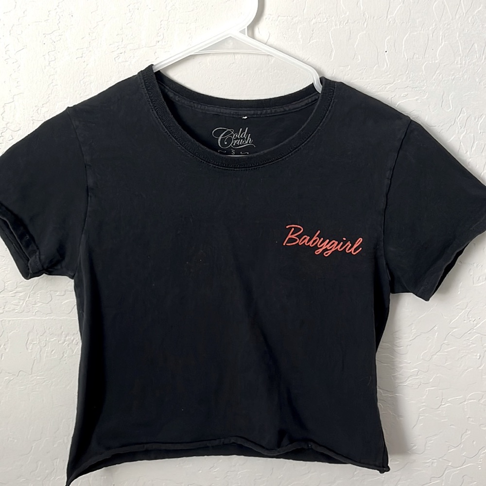 black crop top